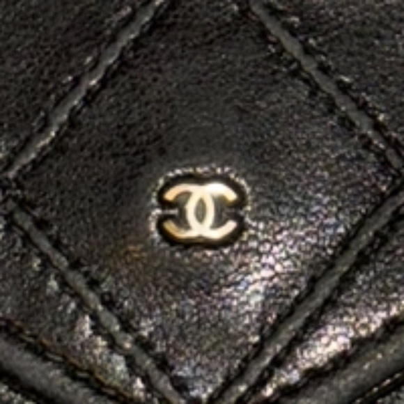 EUC Authentic CHANEL Card Holder / Card Case Diamond Quilted mini CC  BLACK - Picture 1 of 7